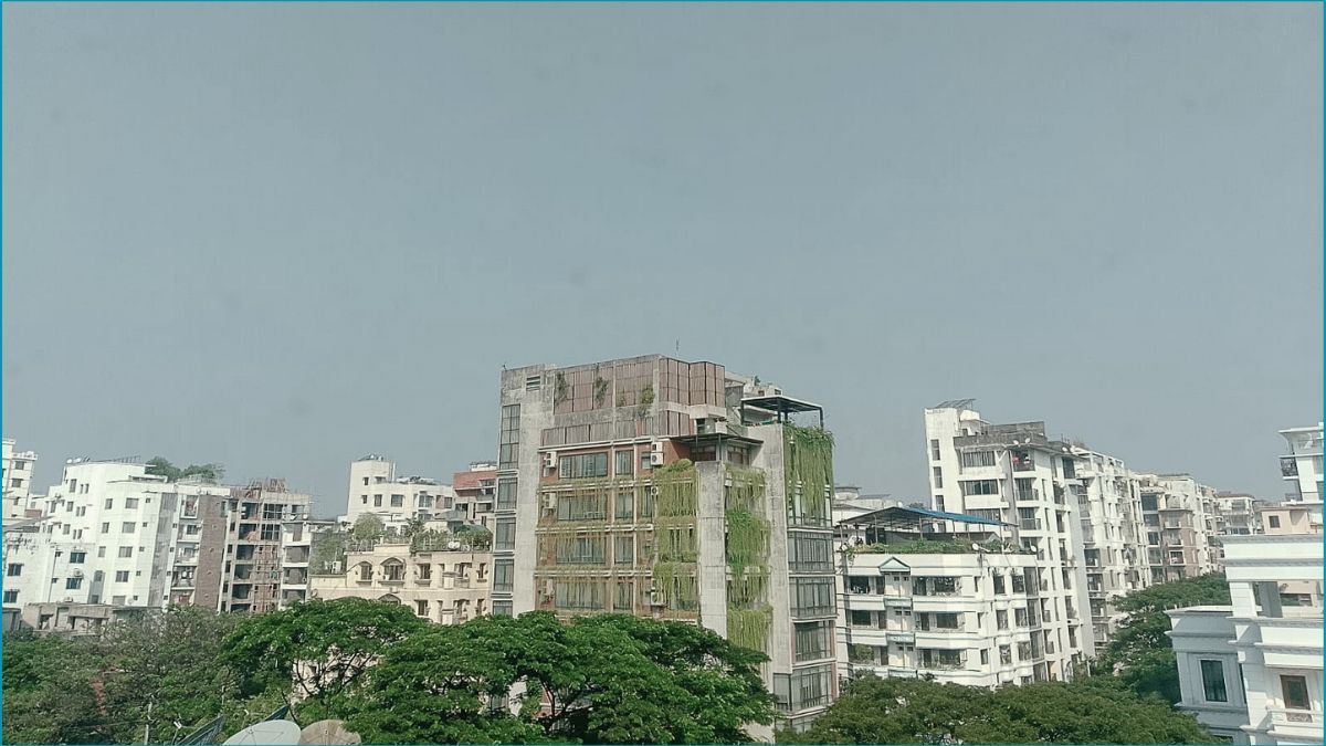 ঢাকার আকাশ মেঘলা থাকলেও বৃষ্টির সম্ভাবনা নেই