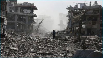 গাজাজুড়ে অবিস্ফোরিত বোমা, জীবনের চরম ঝুঁকি