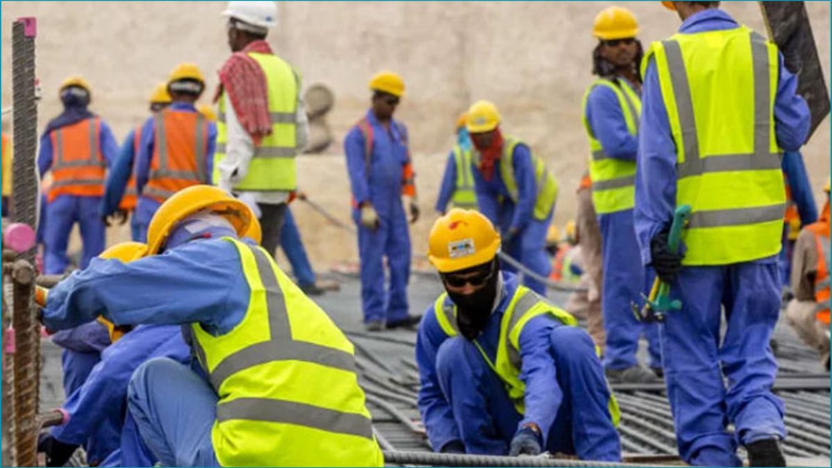 মালয়েশিয়ায় কর্মী নিয়োগ : শর্ত দিয়ে নতুন সুযোগ