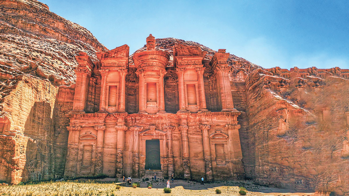 যেভাবে ধ্বংস হয় আদ জাতি