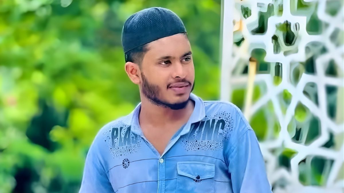 ফুটবল খেলতে গিয়ে হিটস্ট্রোকে যুবকের মৃত্যু