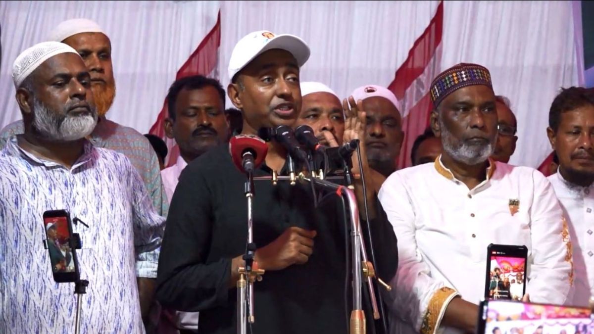 রাজপথের নির্ধারিত পথেই অন্তর্বর্তী সরকার পরিচালিত হচ্ছে : অ্যাটর্নি জেনারেল