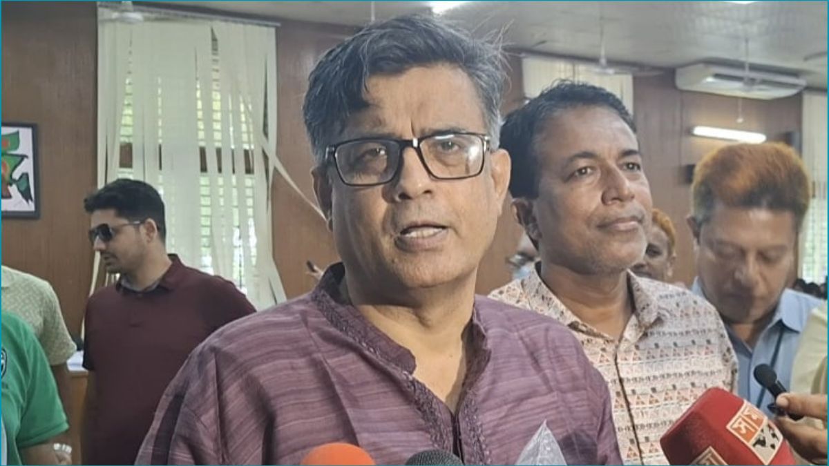 গণভোটের বিষয়ে যে সিদ্ধান্তই হোক, নির্বাচন ১৫ ফেব্রুয়ারির আগে : প্রেস সচিব