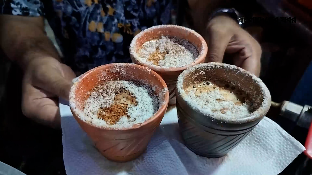 চা বেচে লাখ টাকা আয়