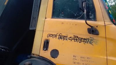 কালীগঞ্জে সড়ক দুর্ঘটনায় ১জনের মৃত্যু