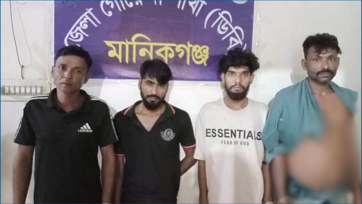 মানিকগঞ্জে ইয়াবাসহ ৪ মাদক কারবারি গ্রেপ্তার
