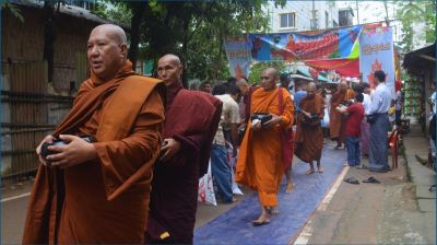 বান্দরবানে পিন্ডদান উৎসবে হাজারো ভক্তের সমাগম