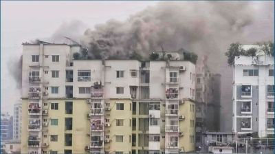 মোহাম্মদপুরে বহুতল ভবনে আগুন