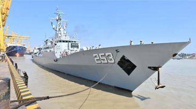 চট্টগ্রাম বন্দরে পৌঁছেছে পাকিস্তান নৌবাহিনীর জাহাজ