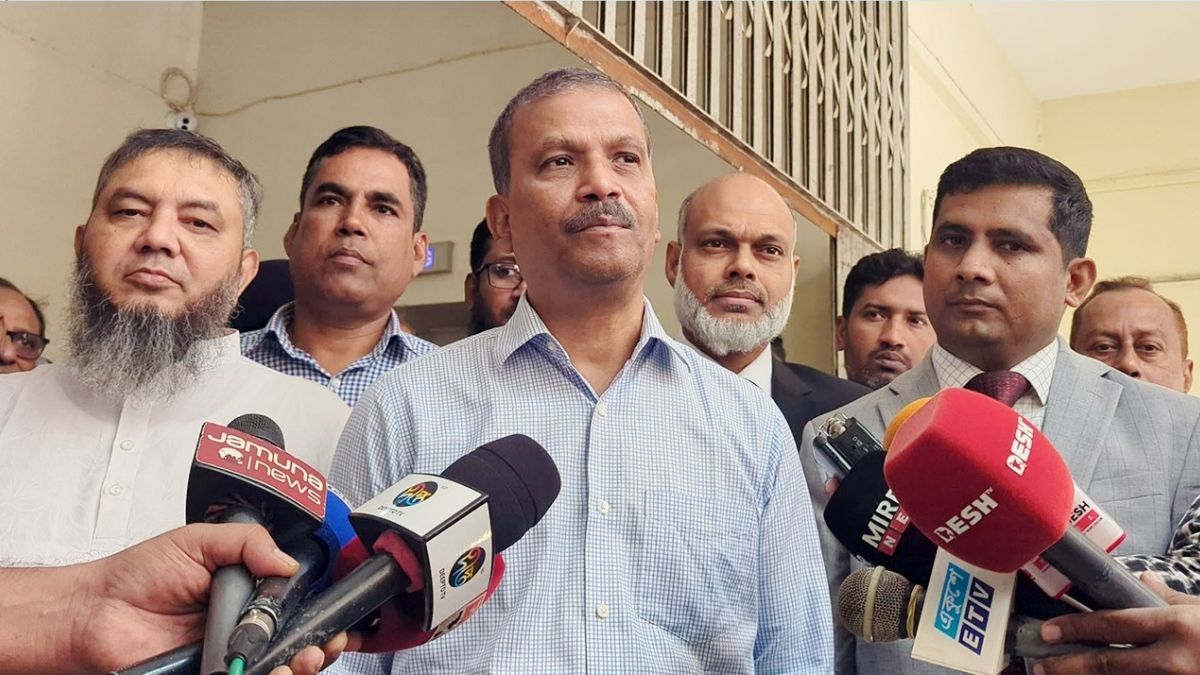 নির্বাচন ফেব্রুয়ারির প্রথমার্ধেই, বিলম্বিত করার কোনো ইস্যু নেই : আসিফ নজরুল