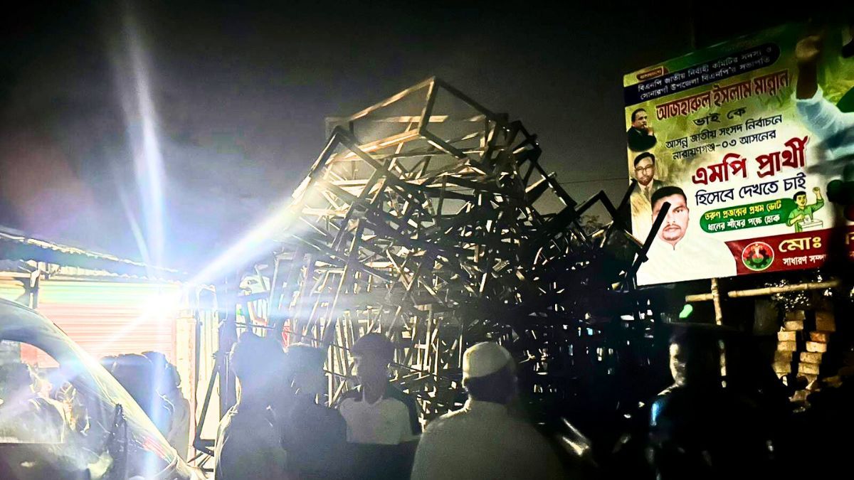 সোনারগাঁয়ে রাতের আঁধারে বিদ্যালয়ের মালামাল বিক্রির অভিযোগ