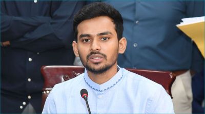 ঢাকা-১০ আসনের ভোটার হচ্ছেন উপদেষ্টা আসিফ মাহমুদ