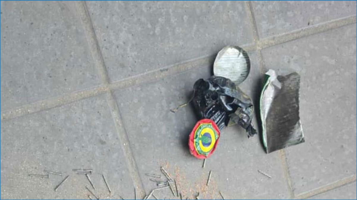 ধানমন্ডিতে ৪টি ককটেল বিস্ফোরণ