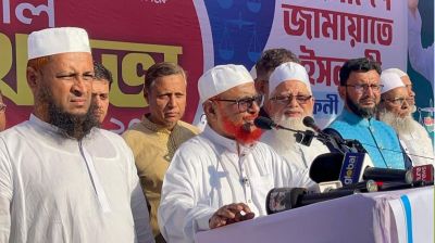 তালবাহানা না করে গণভোট দিন, সরকারকে এটিএম আজহারুল