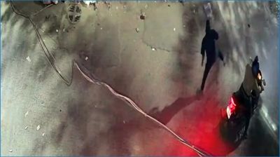 মোহাম্মদপুর প্রিপারেটরি স্কুলে পেট্রোল বোমা নিক্ষেপ