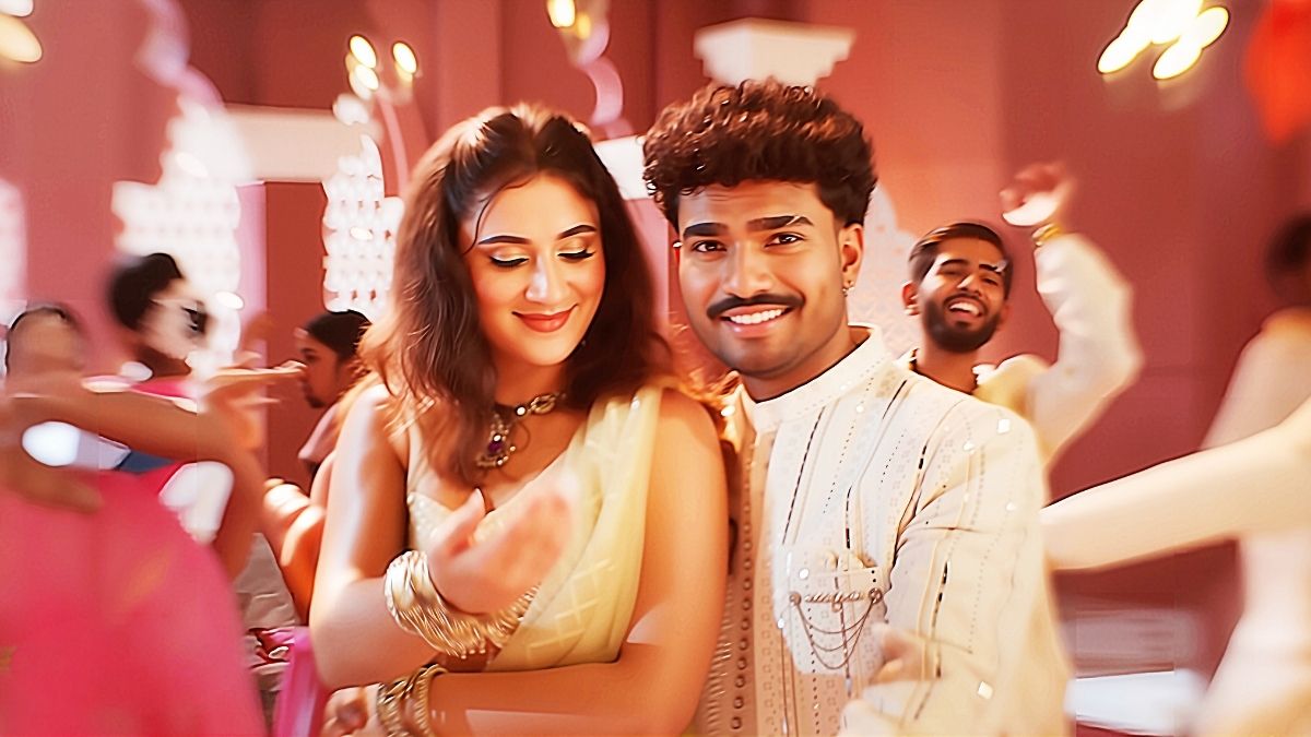 এবার বিয়ে মাতাতে এলেন মুজা, সঙ্গে সানজানা