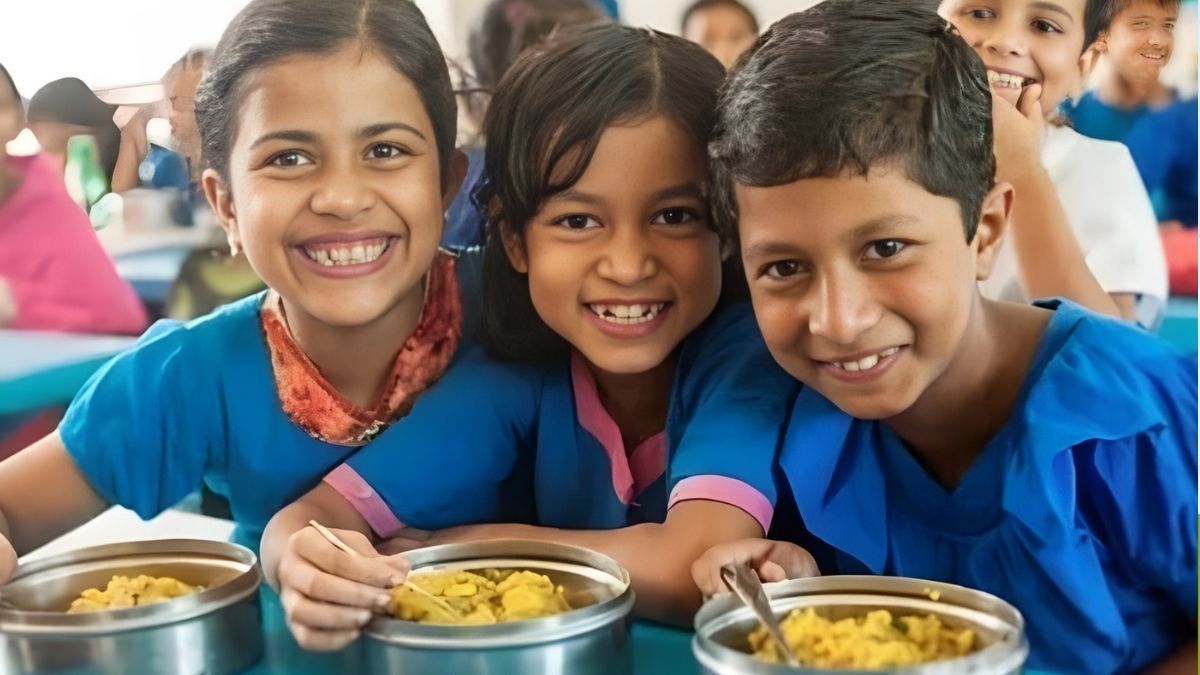 শনিবার থেকে প্রাইমারিতে ‘স্কুল ফিডিং’ শুরু, প্রতিদিনই ভিন্ন খাবার