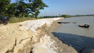 সিডরের ভয়াল দৃশ্য আজও তাড়িয়ে বেড়ায় উপকূলবাসীদের
