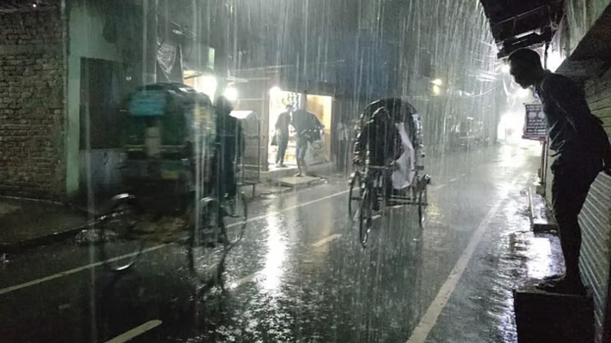 বুধবার চট্টগ্রাম বিভাগে বজ্রসহ বৃষ্টির সম্ভাবনা