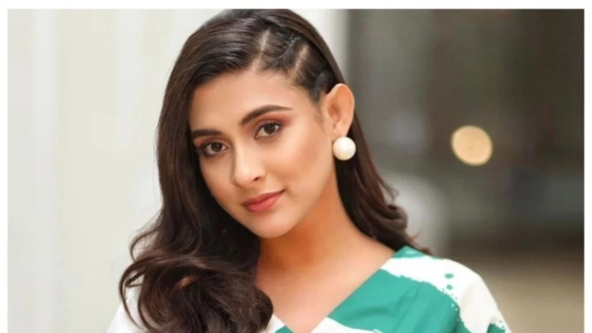 ভুয়া মামলার অভিযোগে বিস্মিত মেহজাবীন, নেবেন কঠোর আইনি পদক্ষেপ