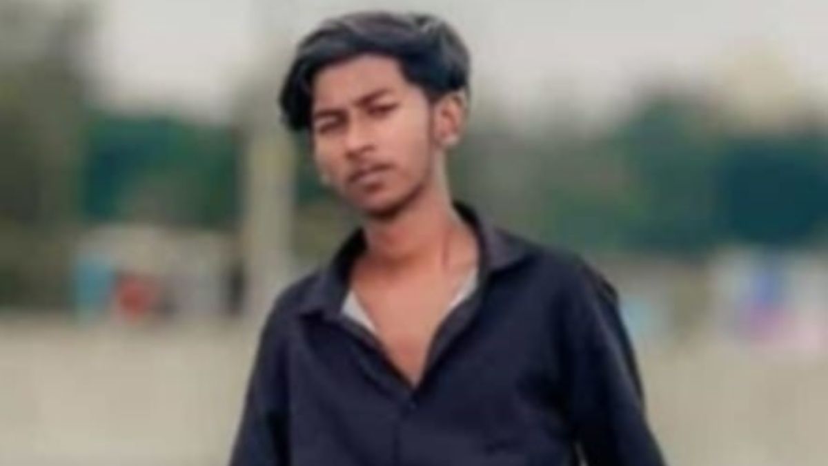 টিকটকে ‘জয় বাংলা’ স্লোগান প্রচার, ফেনীতে ছাত্রলীগকর্মী গ্রেপ্তার