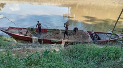 ফেনীতে অবৈধভাবে বালু উত্তোলন, ভ্রাম্যমাণ আদালতের অভিযান