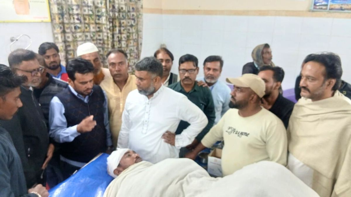 আলমডাঙ্গায় বিএনপি-জামায়াতের সংঘর্ষে আহত ১১