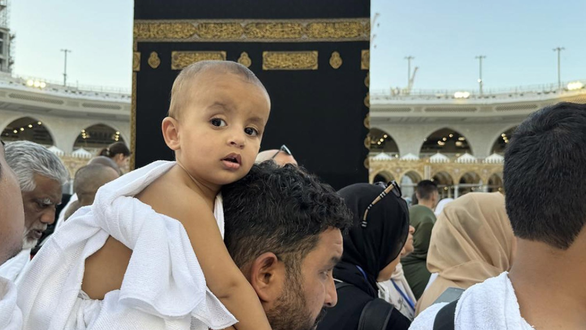 রাসূল (সা.) ‍শিশুদের জন্য দোয়া করতেন