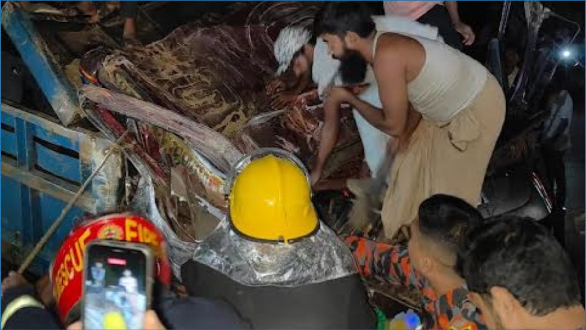 বান্দরবানে পিকআপ উল্টে চালকের মৃত্যু