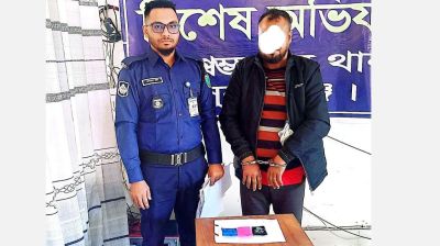 বিশ্বম্ভরপুরে পুলিশের অভিযানে ইয়াবাসহ মাদক কারবারি আটক