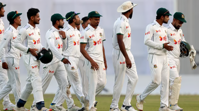 মিরপুর টেস্টে চালকের আসনে টাইগাররা, ফলোঅনের শঙ্কায় আয়ারল্যান্ড