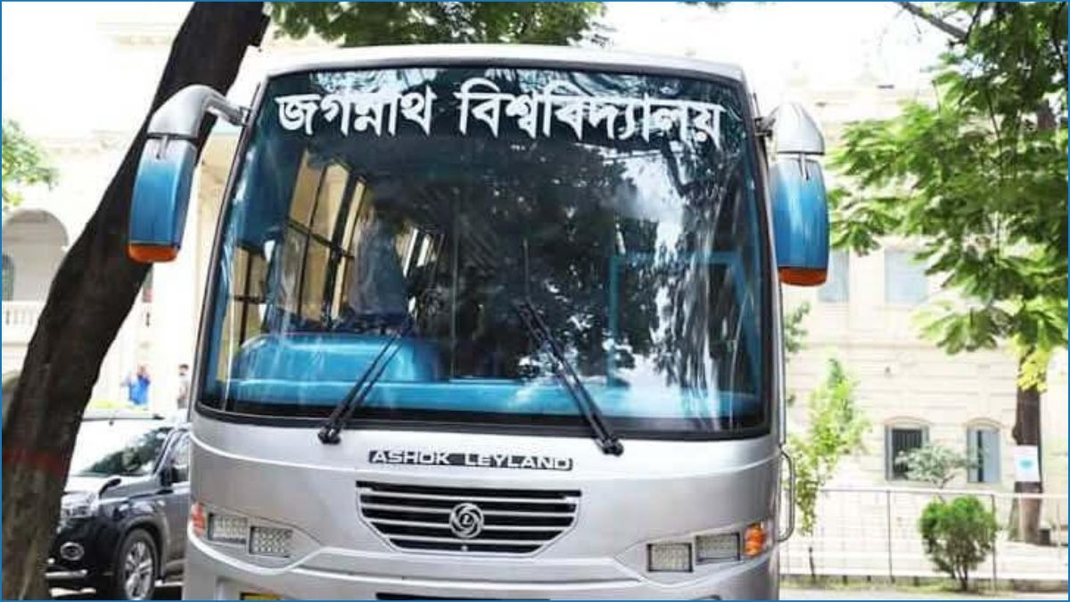 জবি শিক্ষার্থীদের বাড়ি ফিরতে বাস দিচ্ছে প্রশাসন