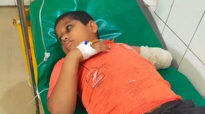 চাঁদপুরে গাড়ি চাপায় শিশু রিহানের হাত বিচ্ছিন্ন