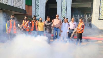 ফেনীতে ডেঙ্গু নিয়ন্ত্রণে মশার ঔষধ ছিটানো কার্যক্রম উদ্বোধন