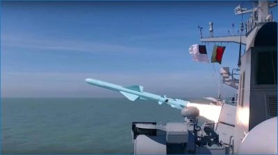 সমুদ্র এলাকায় মিসাইল ফায়ারিং করবে নৌবাহিনী, সতর্কতা জারি