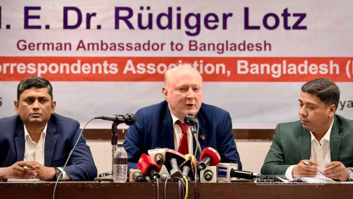 বাংলাদেশে সুষ্ঠু নির্বাচন দেখতে চায় জার্মানি : জার্মান রাষ্ট্রদূত