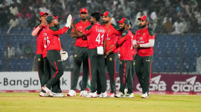 দারুণ ব্যাটিংয়ে টাইগারদের বড় লক্ষ্য ছুঁড়ে দিল আয়ারল্যান্ড