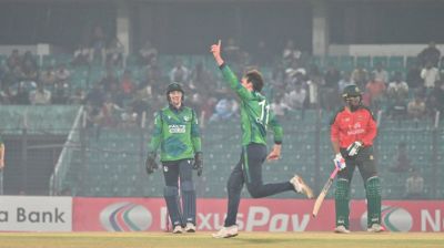 আইরিশদের কাছে বড় হারের লজ্জা, নেপথ্যে ব্যাটিং বিপর্যয়