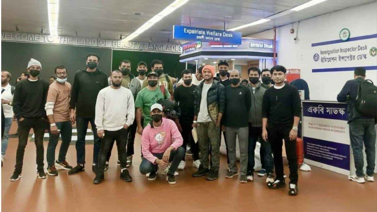আরও ৩৯ বাংলাদেশিকে ফেরত পাঠাল যুক্তরাষ্ট্র