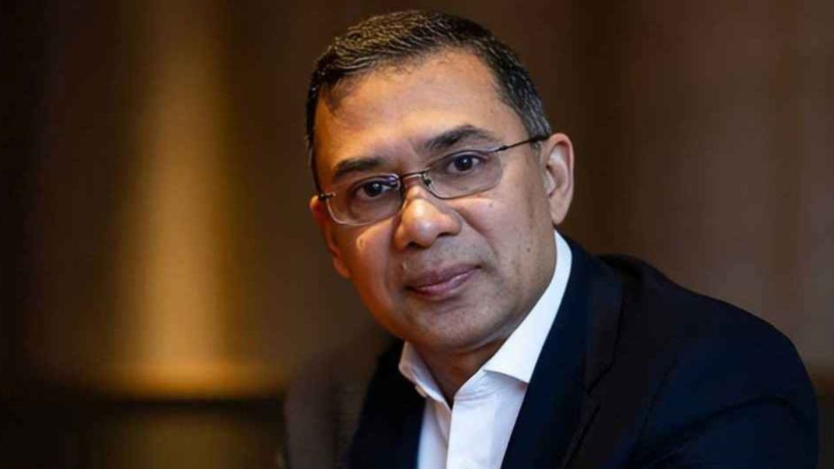 ‘মায়ের পাশে থাকতে যেকোনো সময় দেশে ফিরতে পারেন তারেক রহমান’