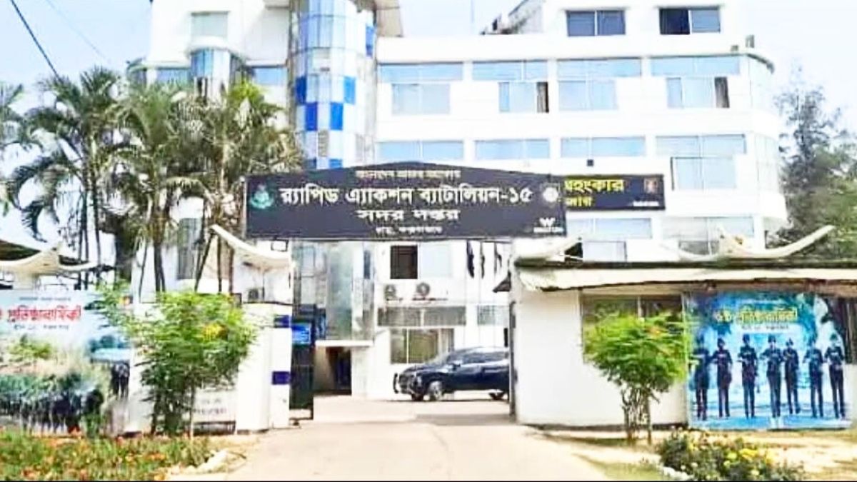 কক্সবাজারে র‍্যাবের অধিনায়কসহ ৩০০ সদস্যকে একযোগে বদলি!