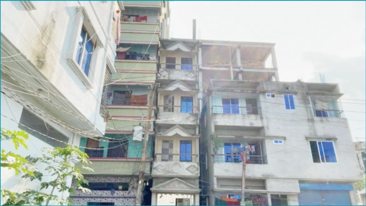 রাজধানীর আতঙ্ক বিল্ডিং কোডবিহীন ভবন