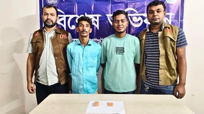 সাভারে ৪০০ ইয়াবাসহ ২ মাদক ব্যবসায়ী গ্রেপ্তার