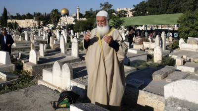 কবর জিয়ারত করো তা মৃত্যুর কথা স্মরণ করিয়ে দেয়