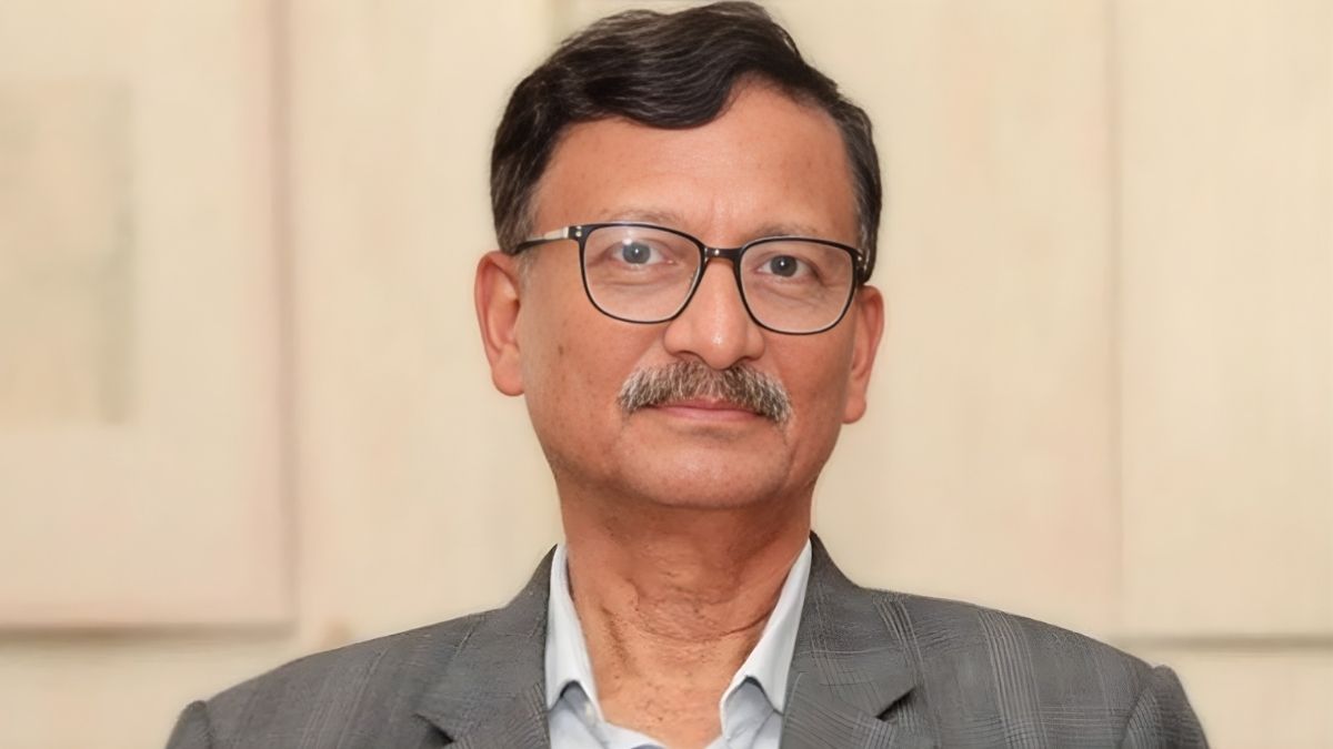 তারেক রহমানকে একদিনের মধ্যে ট্রাভেল পাস দেবে সরকার : পররাষ্ট্র উপদেষ্টা