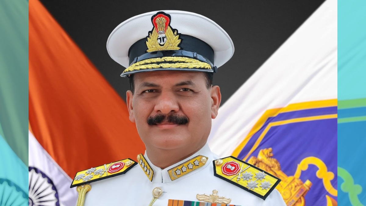 বাংলাদেশকে এখনো বন্ধু বলতেই পছন্দ করি : ভারতের নৌবাহিনী প্রধান