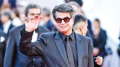 রাষ্ট্রবিরোধী কাজের অভিযোগে ইরানি নির্মাতা জাফর পানাহিকে কারাদণ্ড