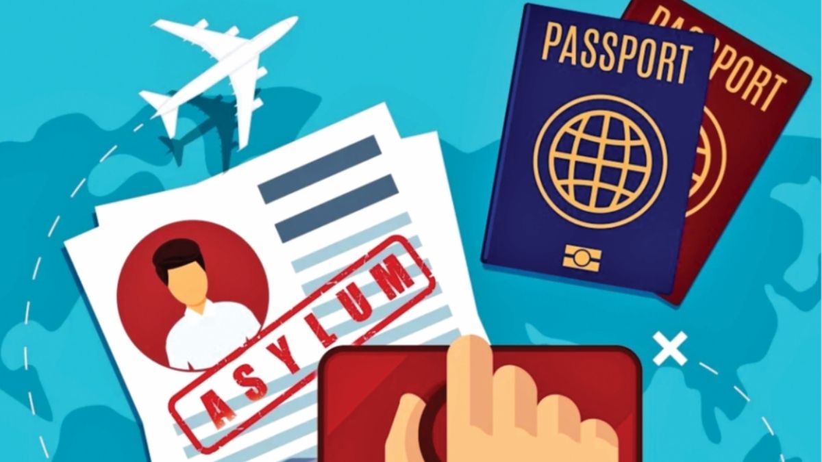 রাজনৈতিক আশ্রয় নিয়ে দেশে প্রত্যাবর্তন