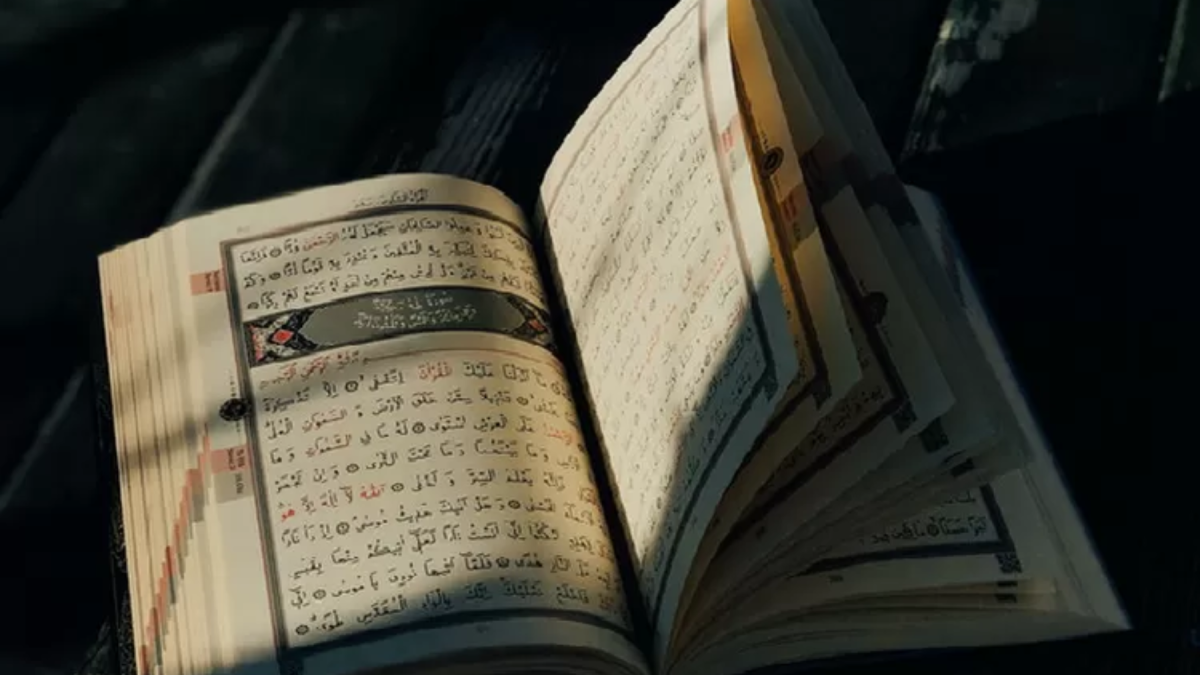 কাফেরদের জন্য রয়েছে যন্ত্রণাদায়ক আজাব