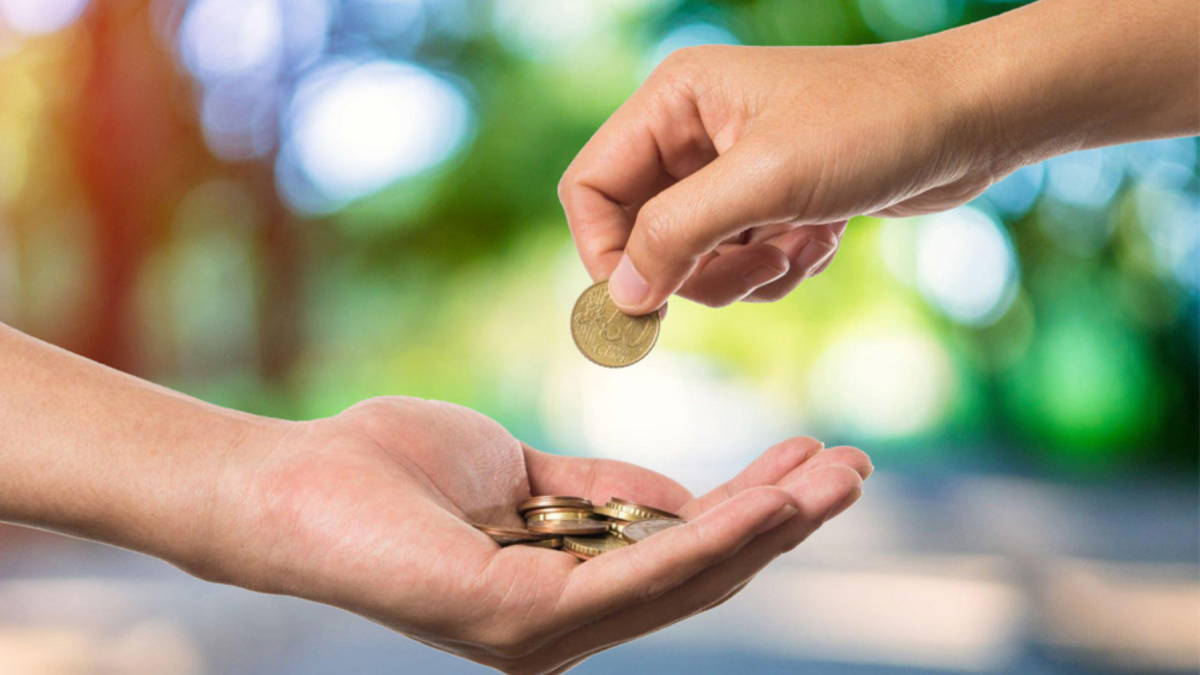 খরচ করো, তোমার উপরও খরচ করা হবে